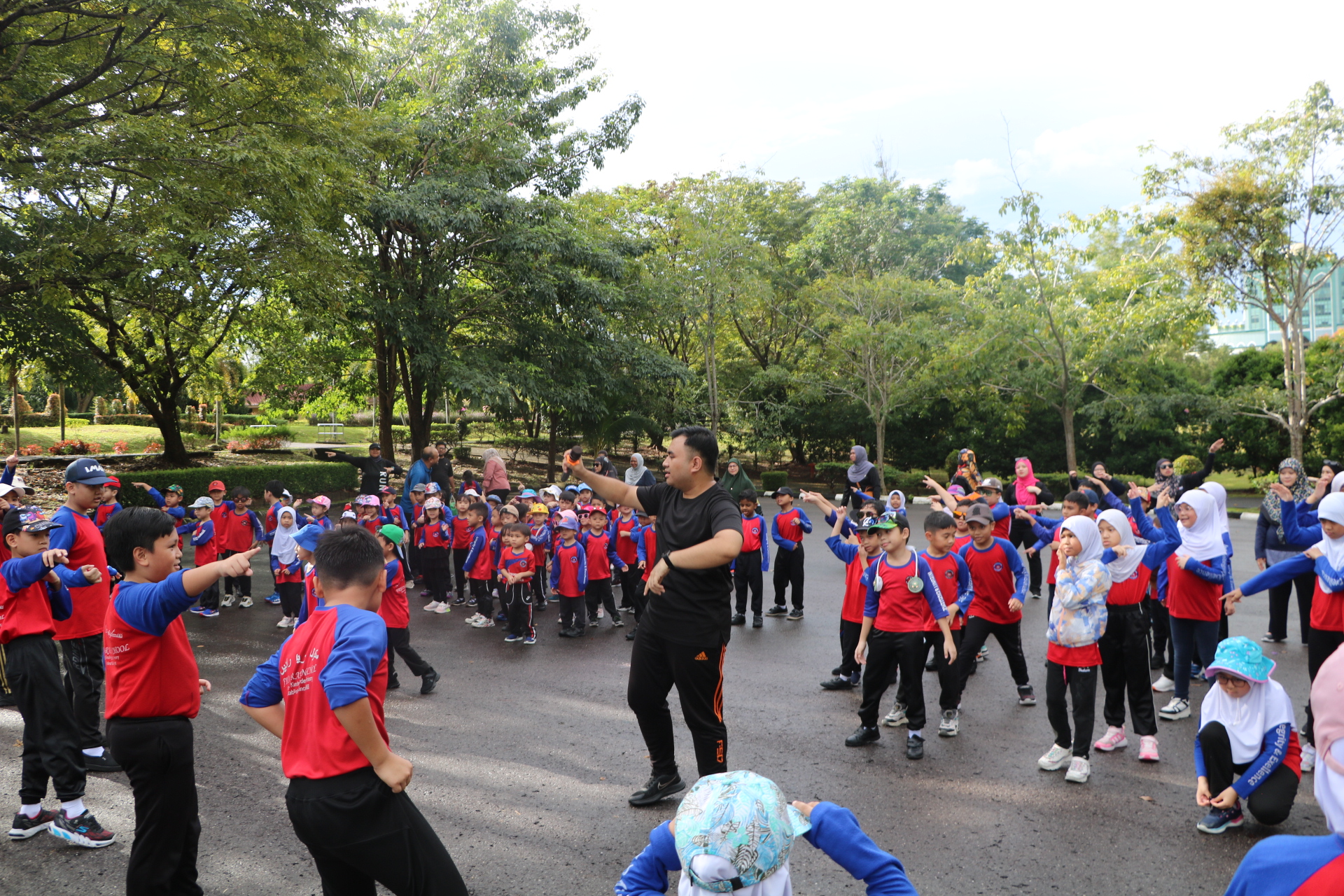 FRS Exploring Flora & Fauna