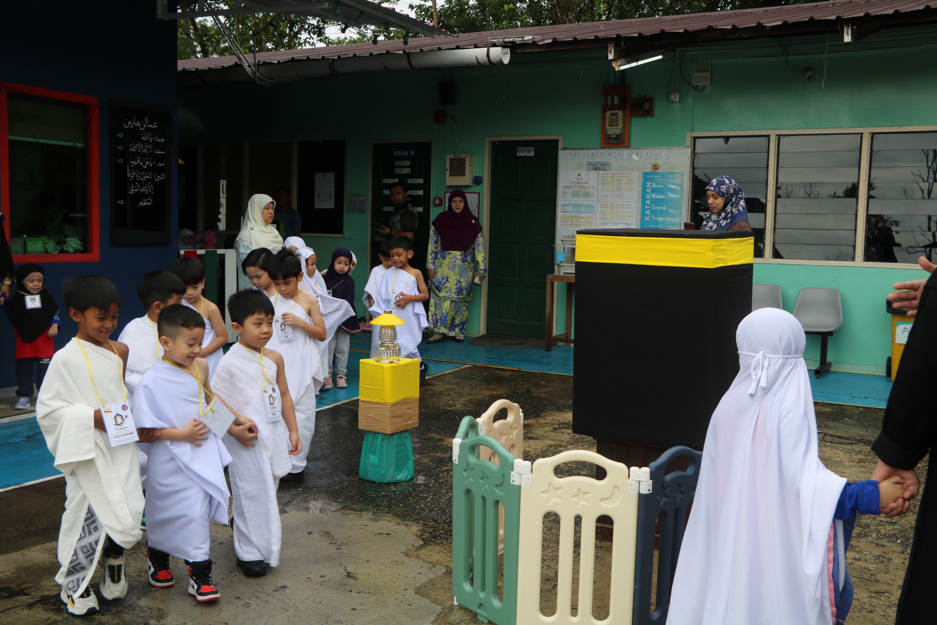 My First Guide To Umrah